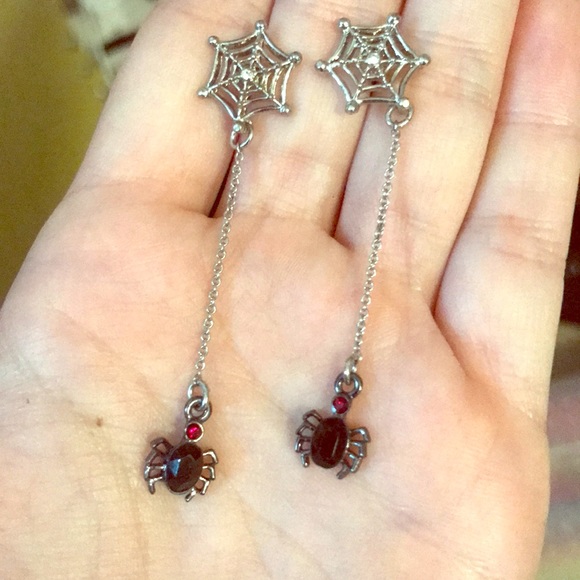 Jewelry - Goth spider earrings black and red jewel